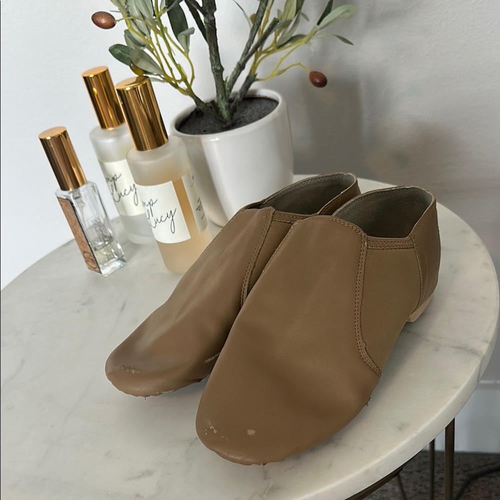 Tan Colored Gently Used Jazz Shoes